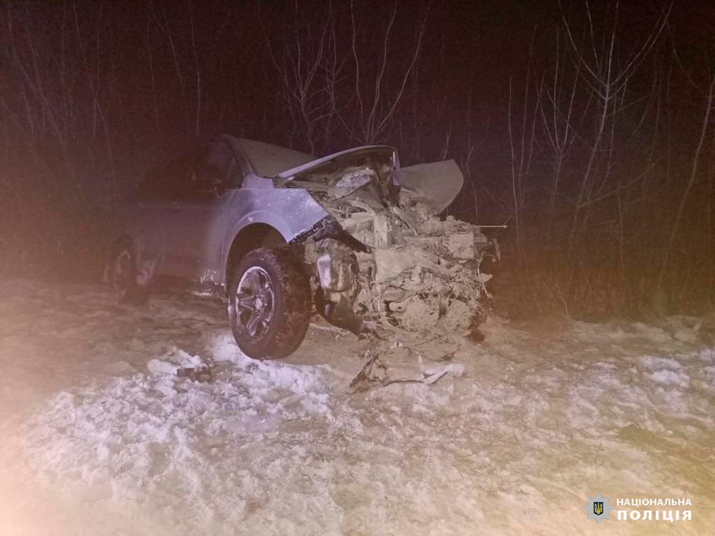 В Харьковской области машина сбила двоих военных, оба погибли (фото)
