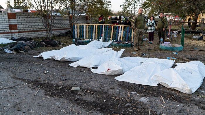 Люди з усього світу допомагають дітям, які залишилися сиротами після удару по Грозі