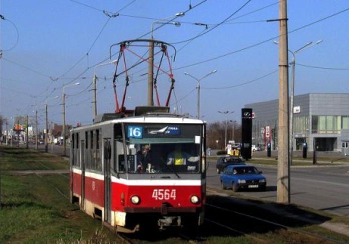 Трамваї на Салтівці змінили маршрути