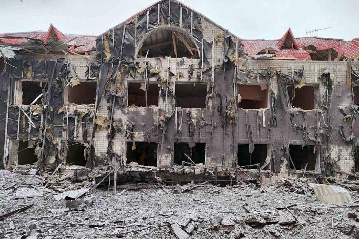 РФ вдарила ракетами по дитячому оздоровчому центру в Харкові (фото)