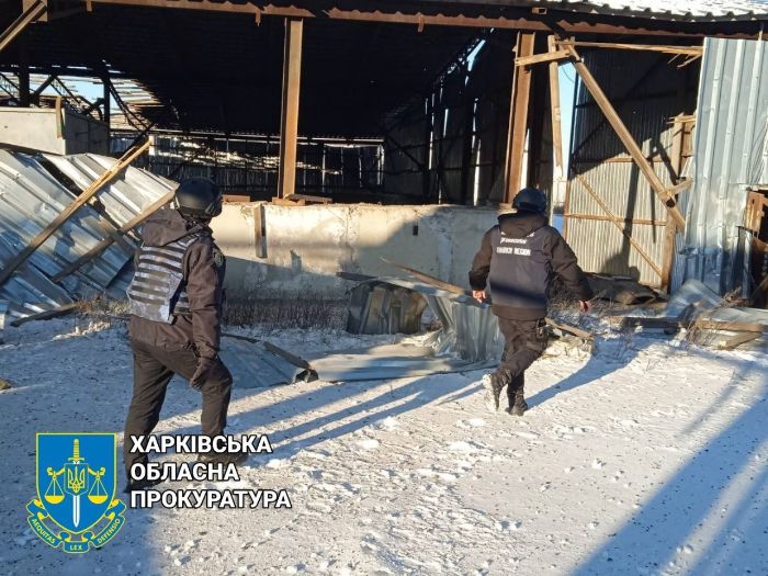 РФ сбросила авиабомбу на село в Харьковской области: куда прилетело (фото)