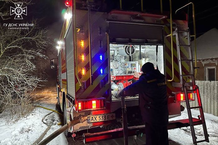 На пожежі в селищі під Харковом знайшли труп