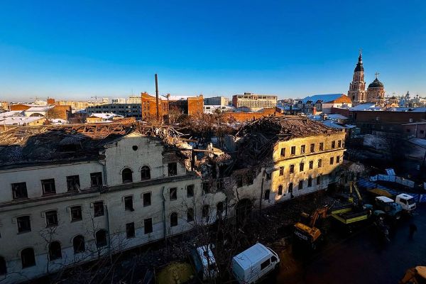 Как выглядит центр Харькова после вечерних прилетов: фото при дневном свете