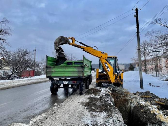 Зруйнований росіянами водогін відновлять у Старому Салтові