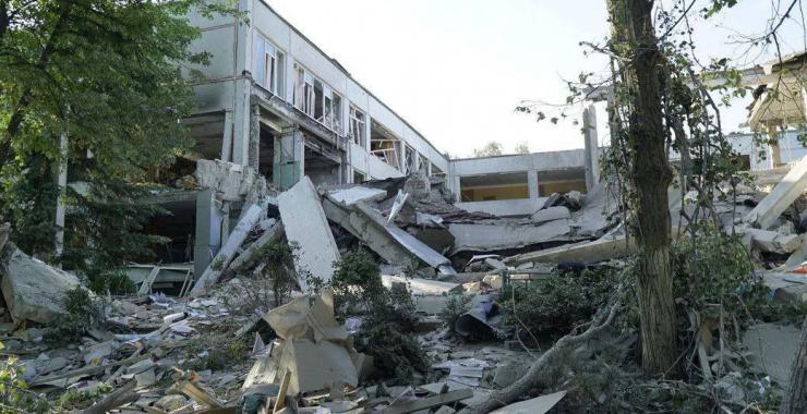 57 шкіл відремонтують в Харкові
