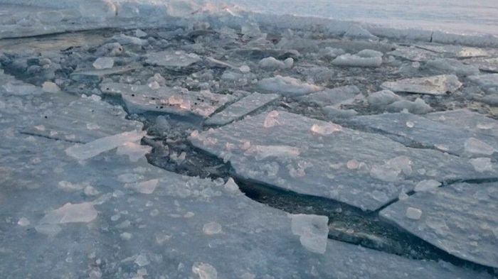 В Харькове мужчина провалился под лед
