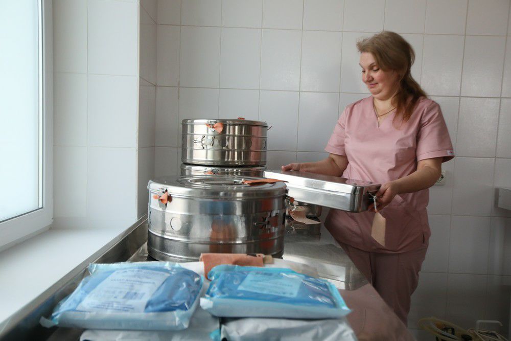 Все 7 родильных домов в Харькове теперь работают