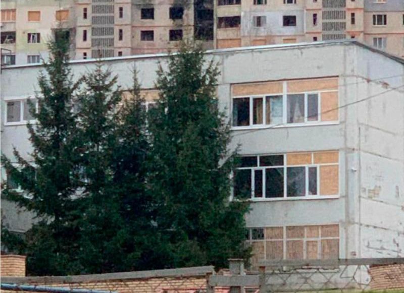 Харьковский застройщик украл деньги, выделенные на ремонт разбитой обстрелами школы (фото)