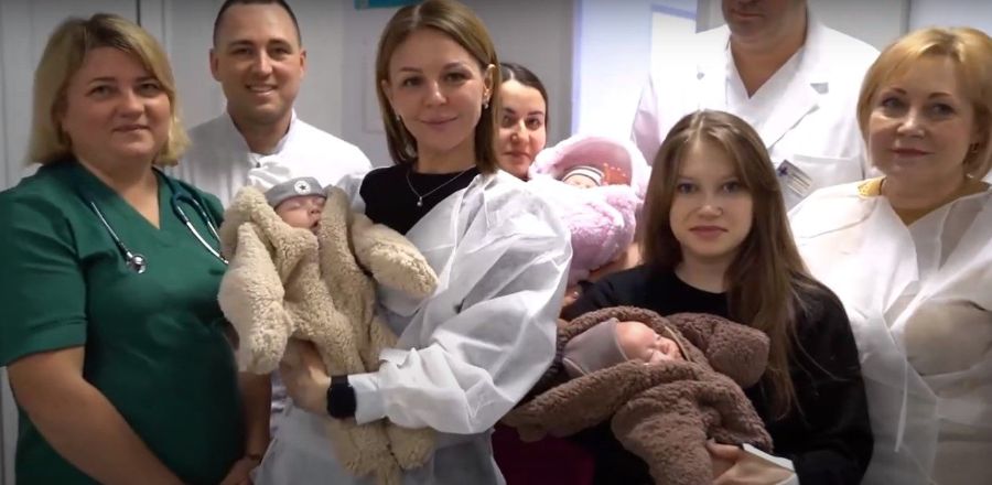 У Харкові вперше за 4 роки народилася трійня (відео)
