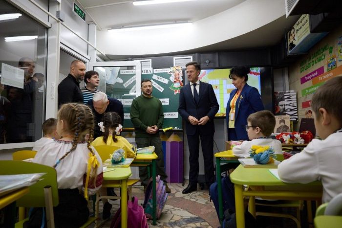 Харьковскую метрошколу посетил премьер-министр Нидерландов