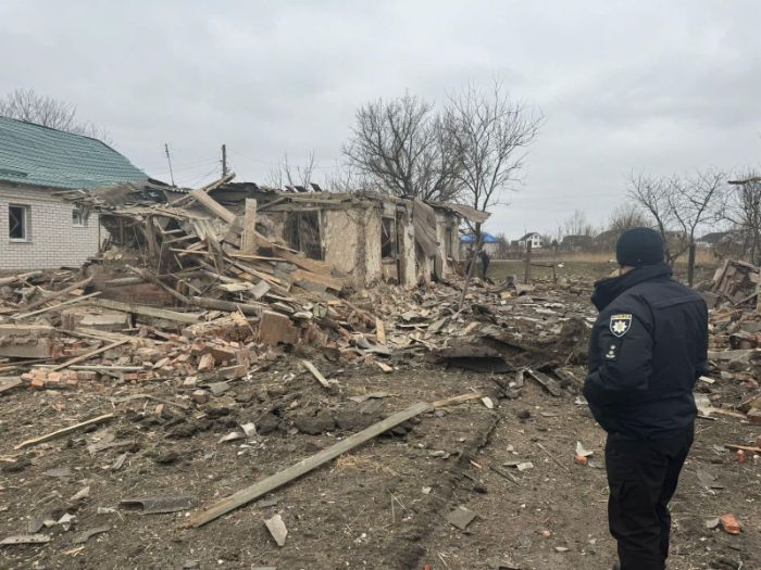 РФ розбомбила КАБами 12 приватних будинків у Вовчанську (фото)