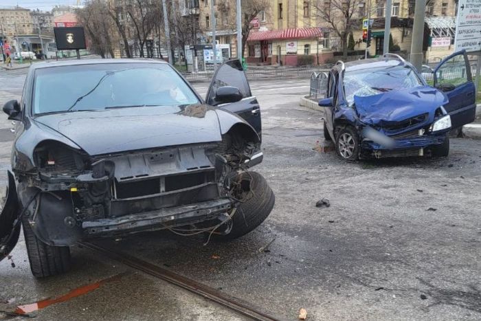 В центре Харькова – ДТП с пострадавшей