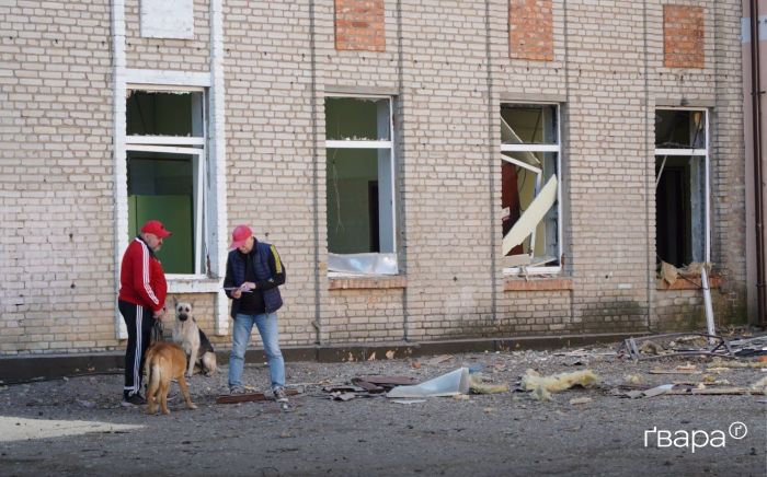 Вечірній приліт у Харкові: фото та відео наслідків