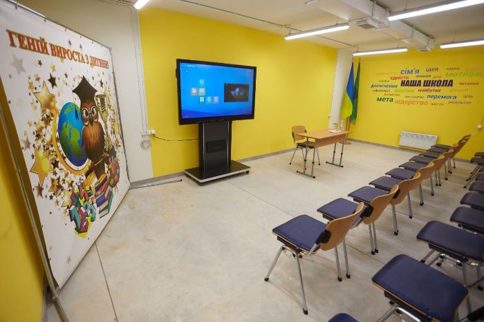В Харькове достроили первую подземную школу: фоторепортаж
