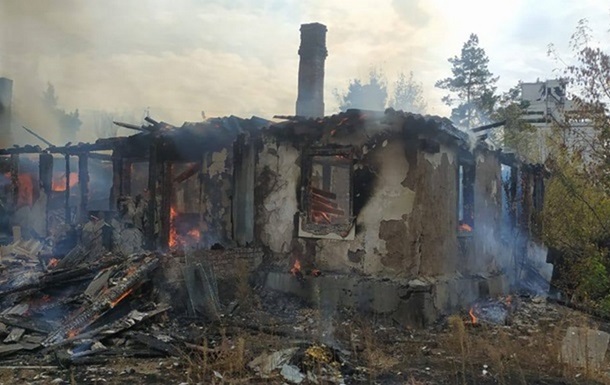 Вовчанськ фактично зруйнований, людей у місті майже не залишилося - поліція (відео)