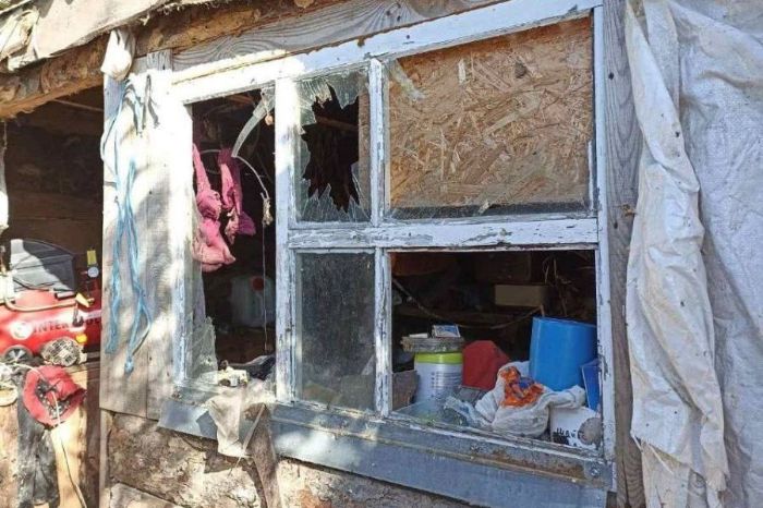 11 российских дронов ударили по селу в Харьковской области: мужчина прикрыл собой старосту села (фото)