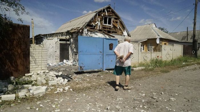 Із Козачої Лопані за місяць виїхала 1000 осіб, залишаються ще 500: чому вони не виїжджають