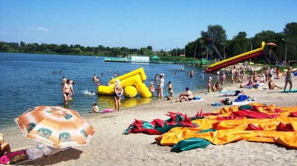 В Харькове запретили ходить на пляжи