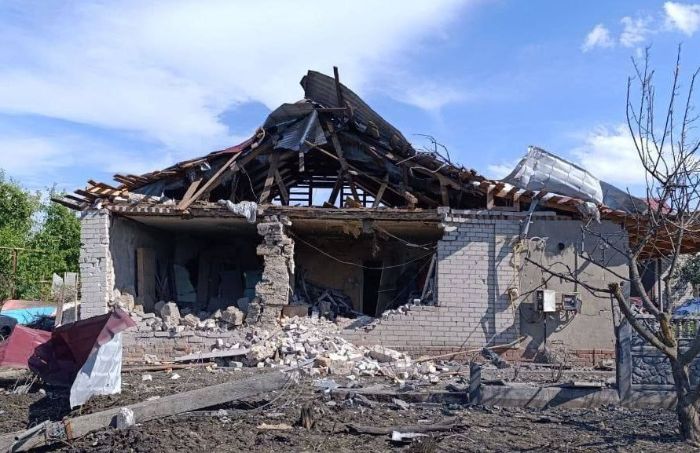 РФ била по житлових будинках, дитсадку і фермі в Харківській області: хроніка обстрілів (фото)