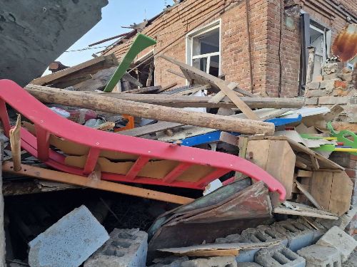 Удари по житлових будинках у Харкові: постраждали 14 осіб (фото, відео наслідків)