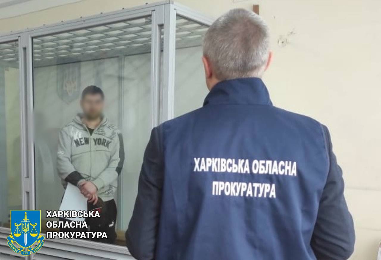 Харківський волонтер виявився ідейним шанувальником РФ (фото переписки)