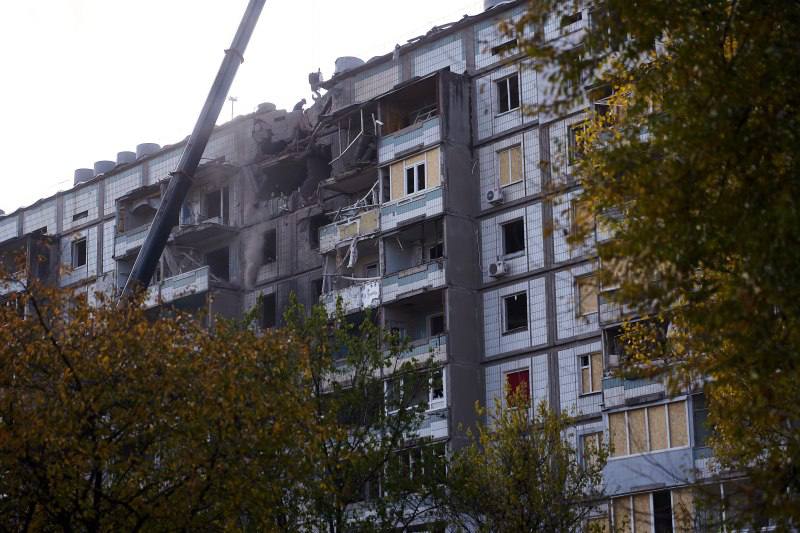 пошкоджений будинок