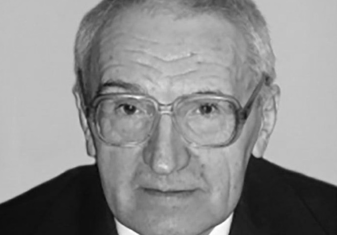 Олег Костіков
