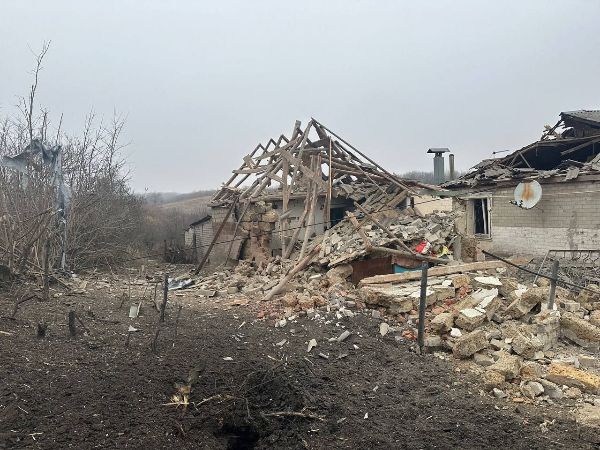 Росіяни вдарили дроном по вулиці Куп’янська: чоловік залишився без кінцівок