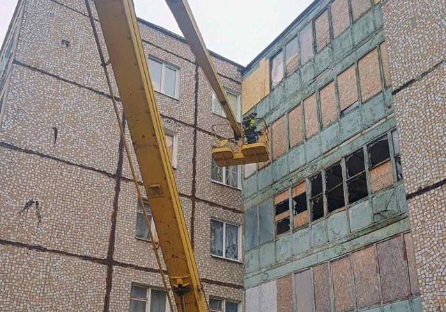 поврежденный дом