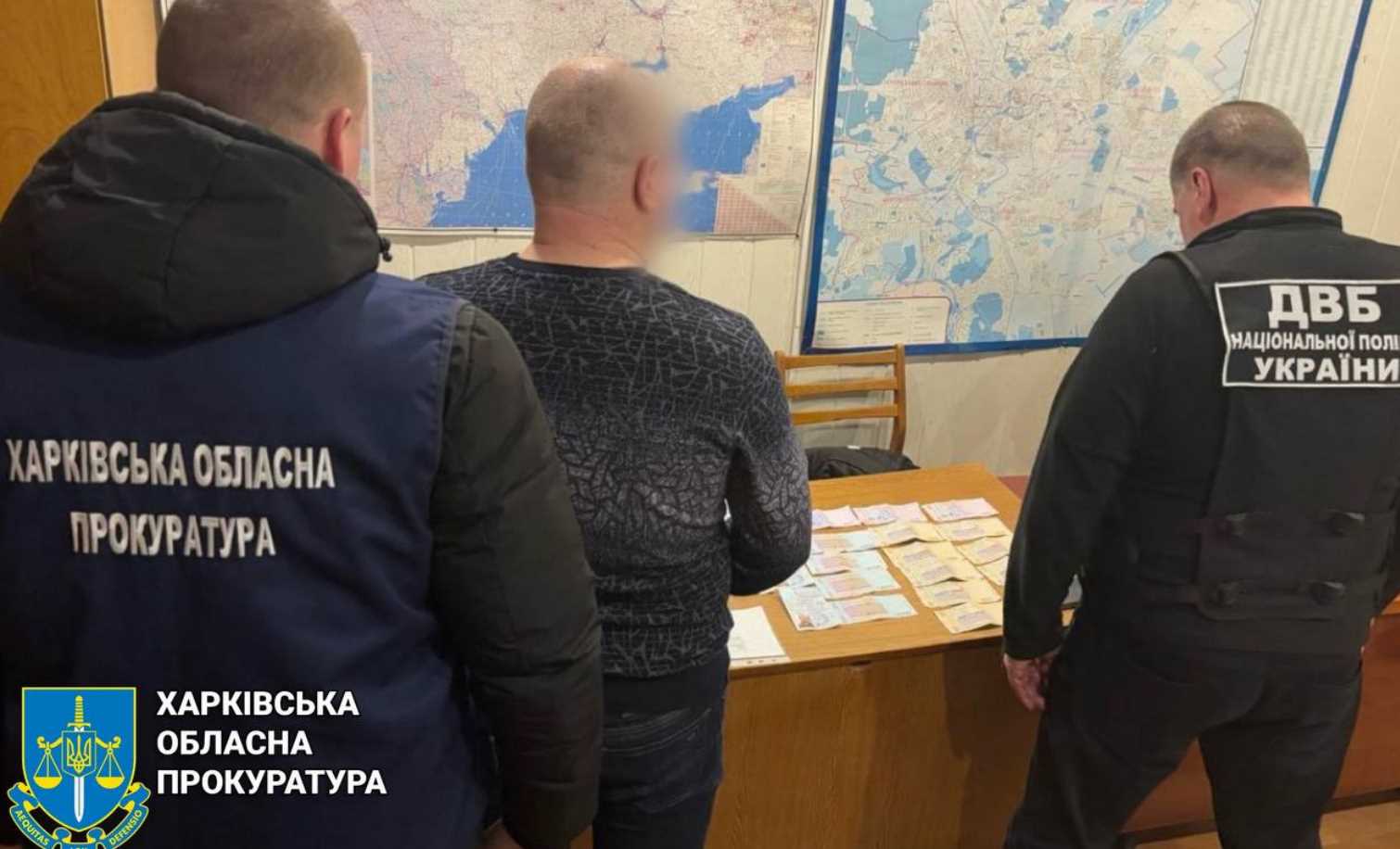 У Харкові поліція спіймала «продавця» водійських прав