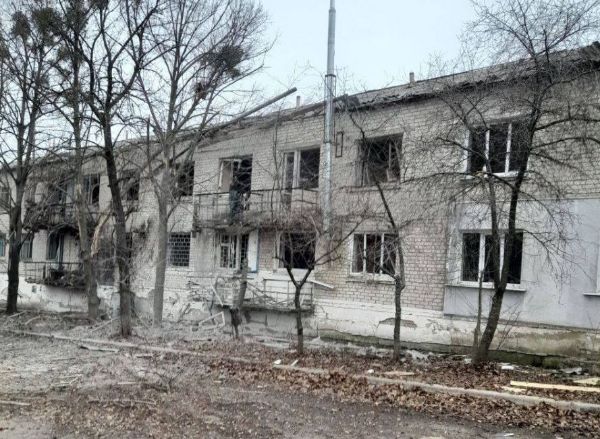 Росіяни вдарили по Харківській області з «Градів»: пошкоджені 16 квартир (фото)