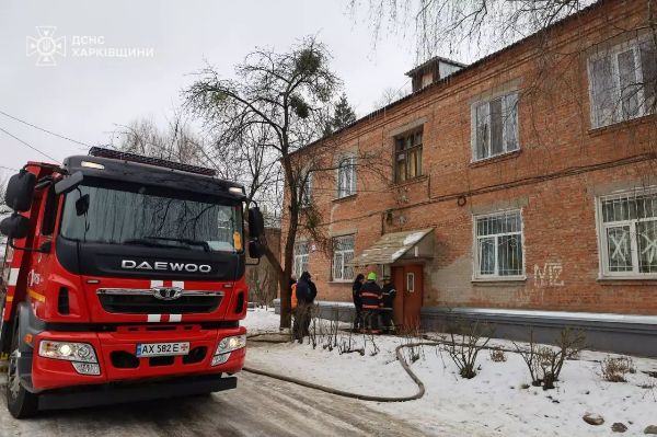У Харкові горів житловий будинок: загинула людина