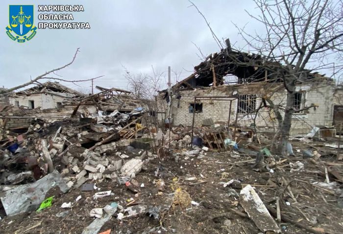 Зруйнований будинок