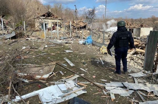 Город в руинах: как выглядит Купянск после прилета 31 КАБа за несколько часов (фото)