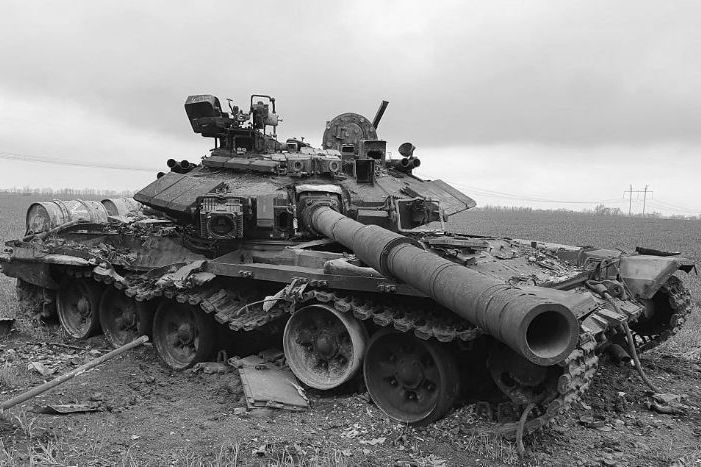 Підбитий російський танк