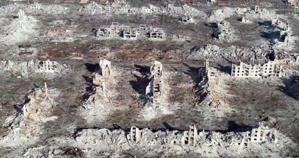 "Выжженная земля": Волчанск разрушен больше, чем Бахмут (фото)