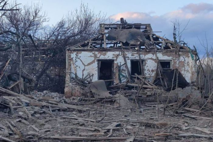 Место попадания в районе Золочева