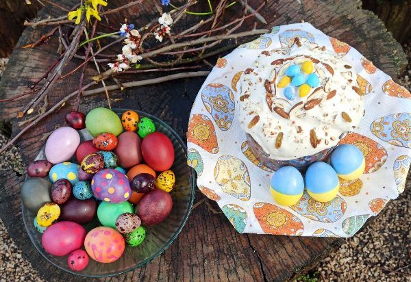 Сколько стоит испечь паски в Харькове: цены на ингредиенты