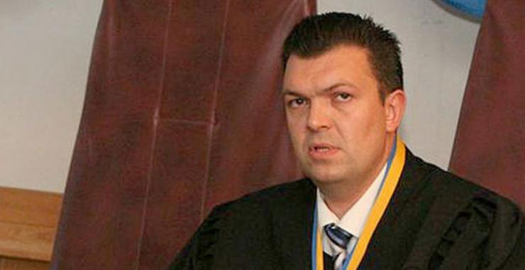 Осужденный за взятку харьковский судья мобилизовался в ВСУ