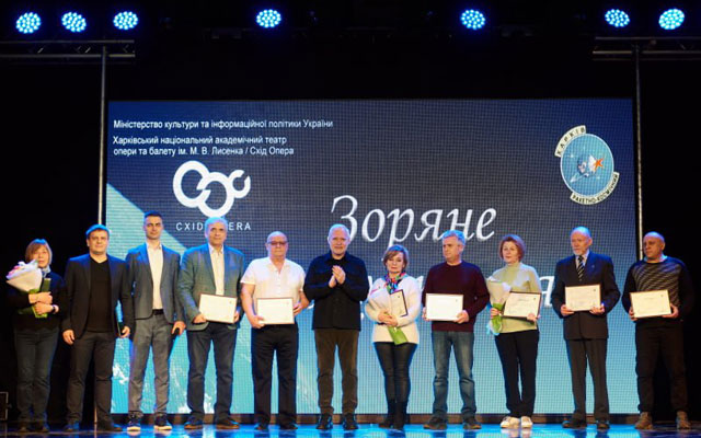 Терехов поздравил работников космической отрасли в Харькове (фото)