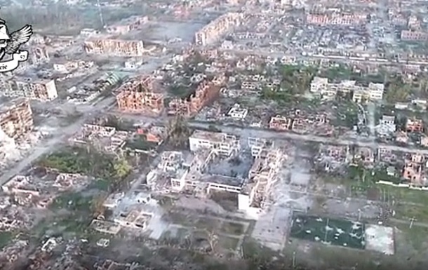 Зруйнований Вовчанськ