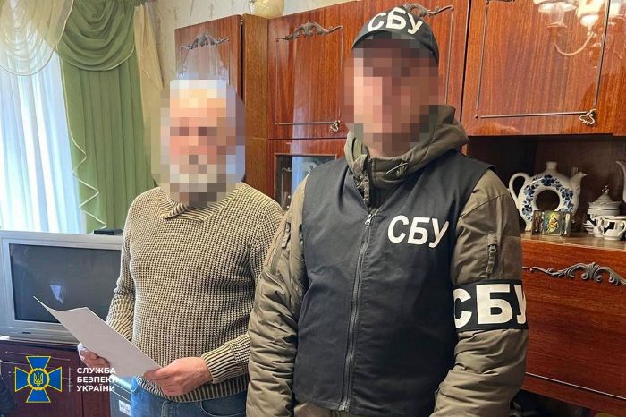 Затриманий і співробітник СБУ