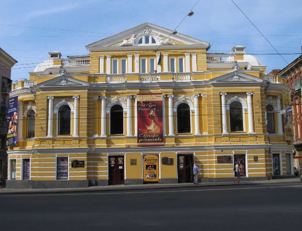 У Харкові пропонують перейменувати театр Шевченка