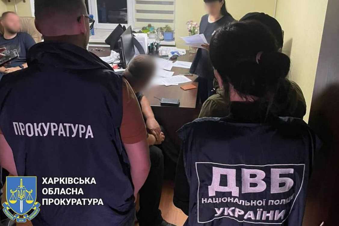 Суд дав 3,5 року поліцейському, який підтримував окупантів