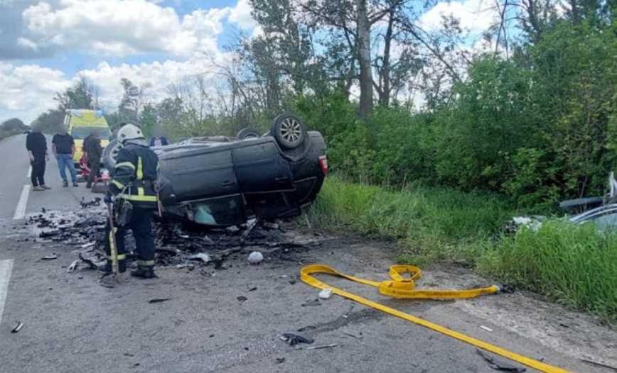 Под Харьковом погиб водитель, вылетевший на встречку