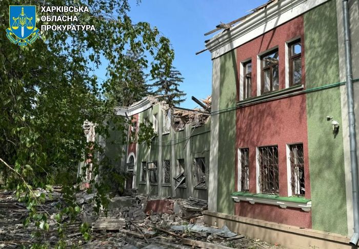 РФ ударила беспилотниками по Васищево и Эсхару: есть жертвы и пострадавшие (фото)