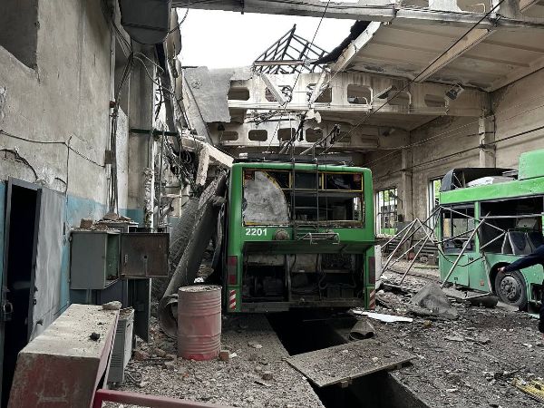 Понад 200 будинків, «Барабашово», депо: куди росіяни били у травні