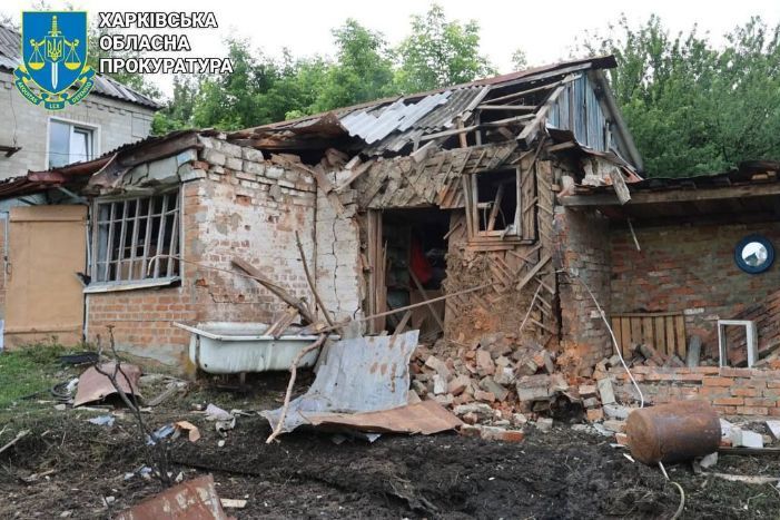 Зруйнований будинок