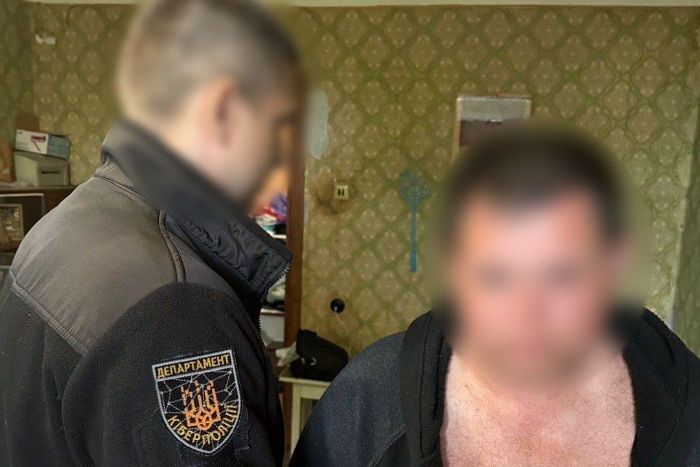 Правоохоронець і підозрюваний