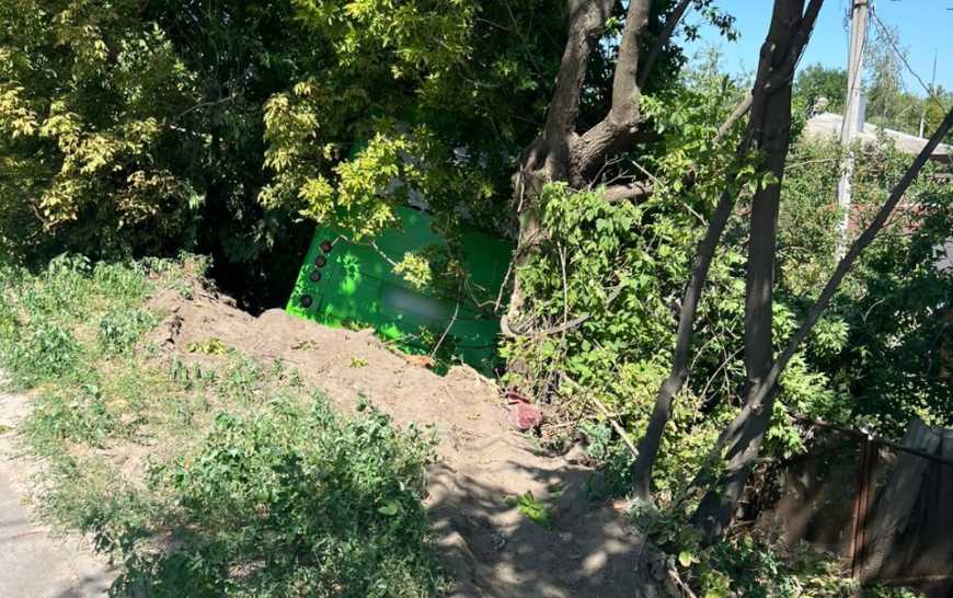 В Харькове водителю автобуса стало плохо что привело к ДТП с пострадавшими